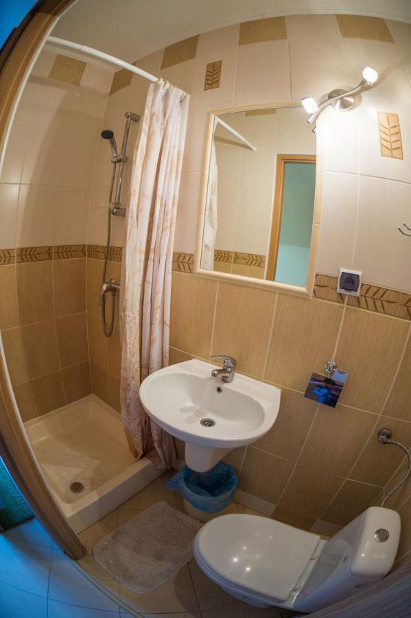 Bed and Breakfast Osrodek Wczasowo-Kolonijny Gron Бялы-Дунаец Экстерьер фото