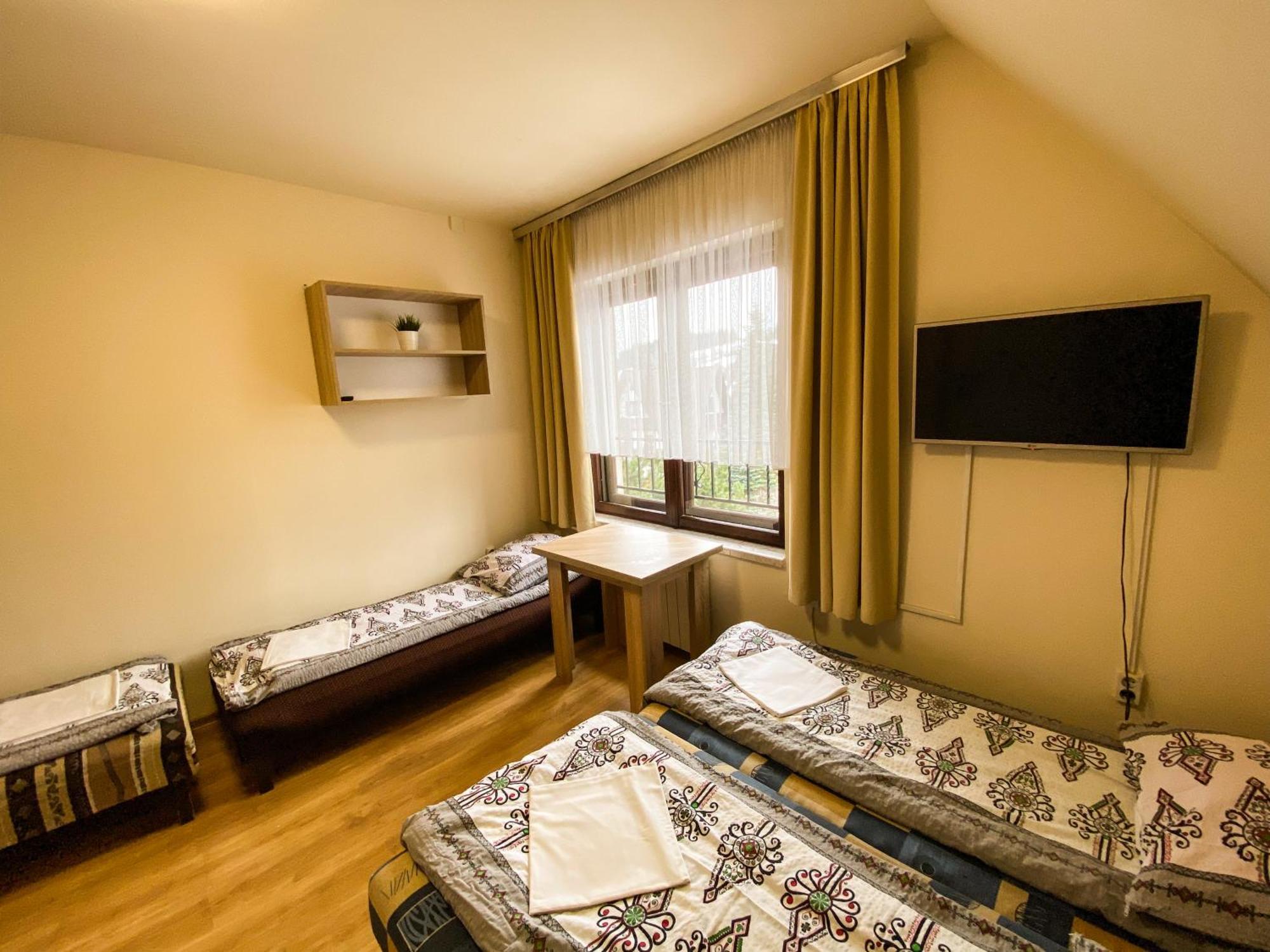 Bed and Breakfast Osrodek Wczasowo-Kolonijny Gron Бялы-Дунаец Экстерьер фото
