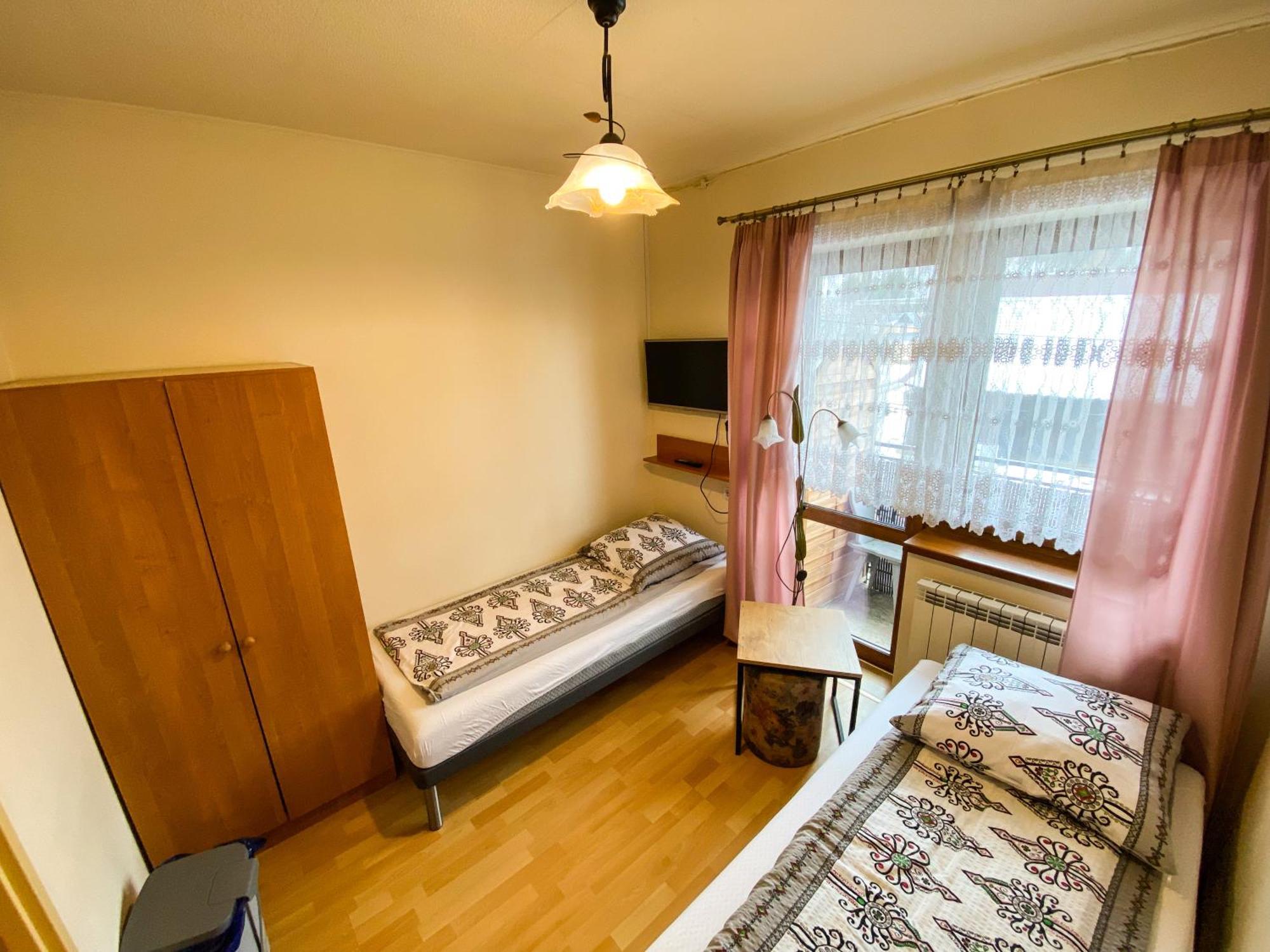 Bed and Breakfast Osrodek Wczasowo-Kolonijny Gron Бялы-Дунаец Экстерьер фото