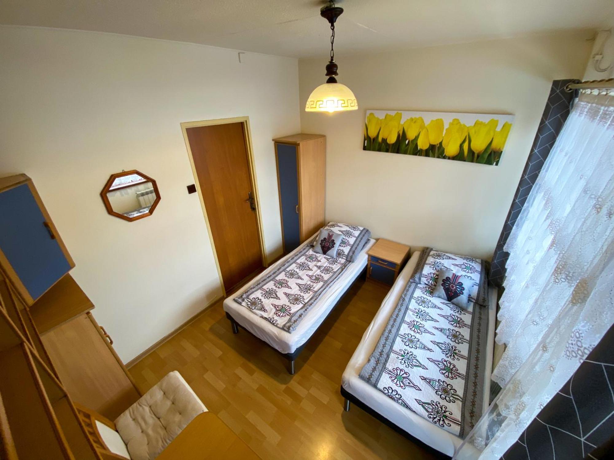 Bed and Breakfast Osrodek Wczasowo-Kolonijny Gron Бялы-Дунаец Экстерьер фото