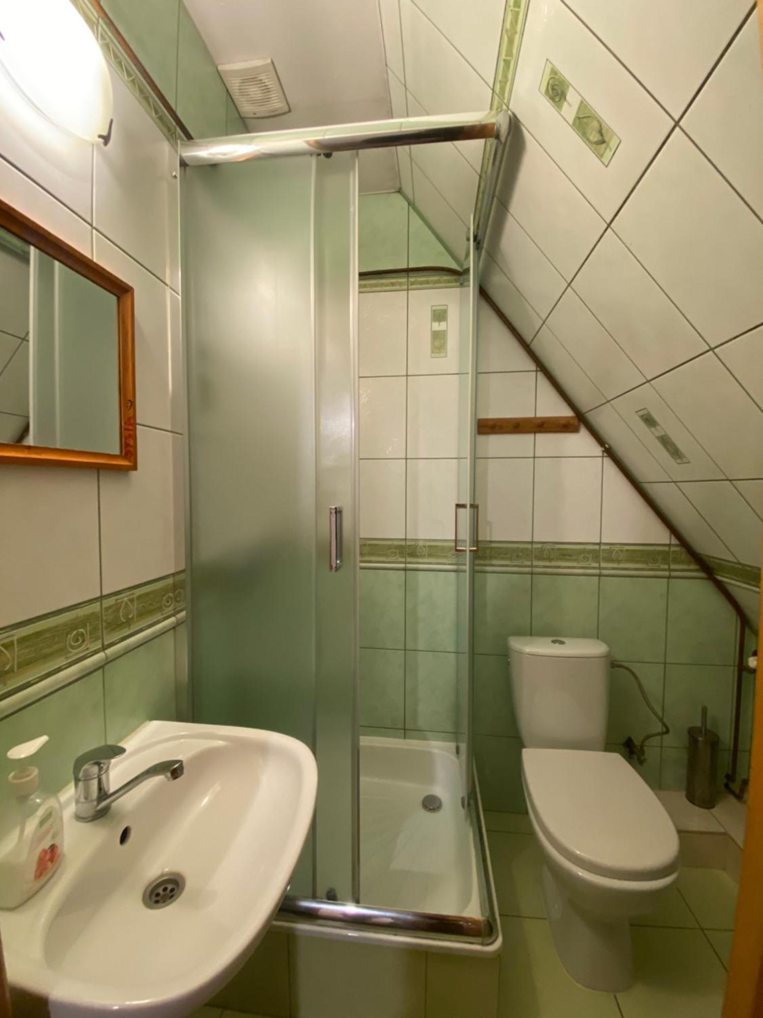 Bed and Breakfast Osrodek Wczasowo-Kolonijny Gron Бялы-Дунаец Экстерьер фото