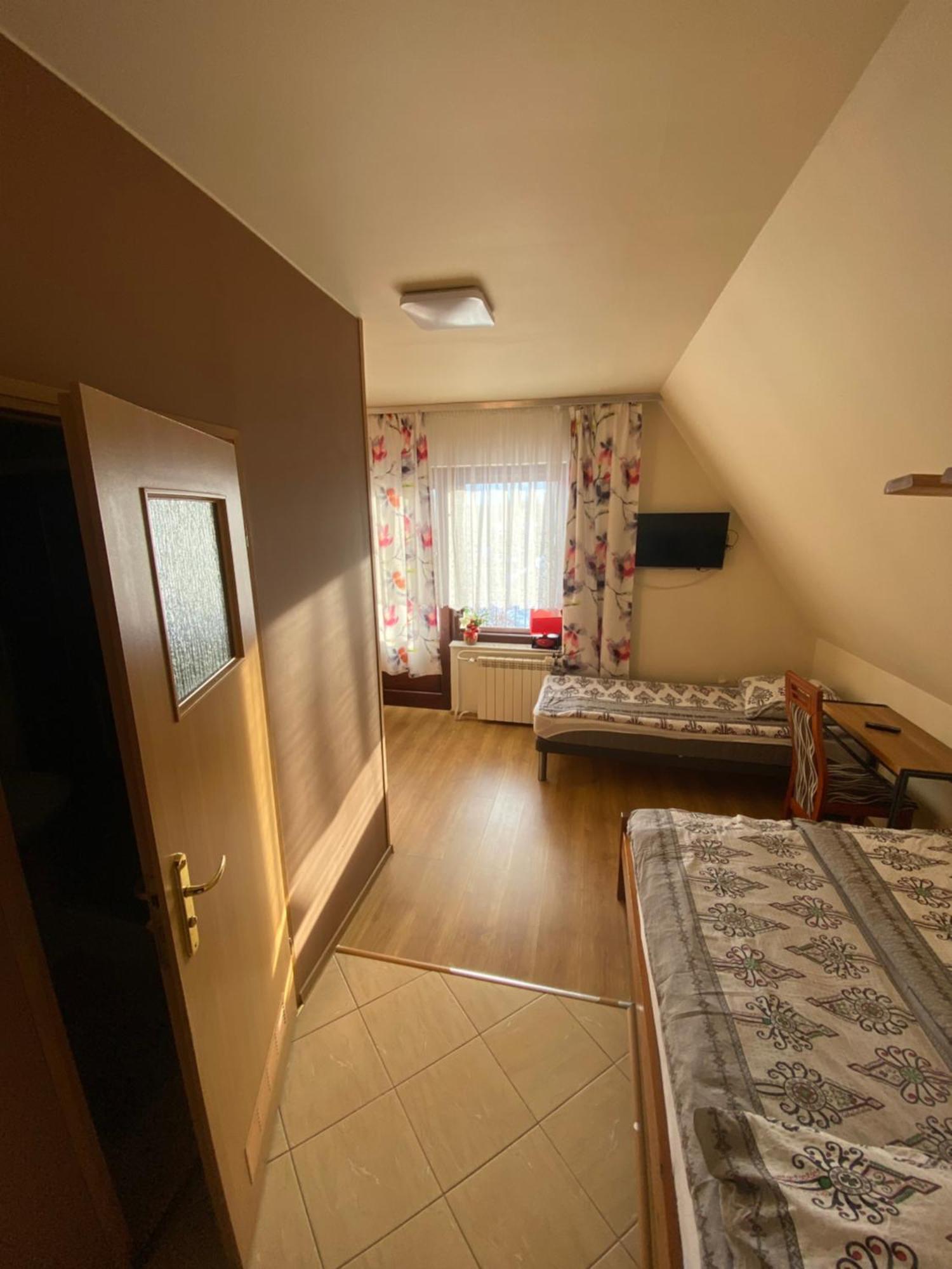 Bed and Breakfast Osrodek Wczasowo-Kolonijny Gron Бялы-Дунаец Экстерьер фото